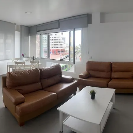 Edificio Playa Chica Эль-Медано