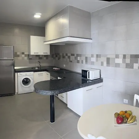 Edificio Playa Chica Апартаменты