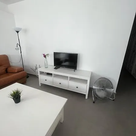 Edificio Playa Chica Апартаменты