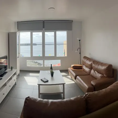 Edificio Playa Chica Apartmán