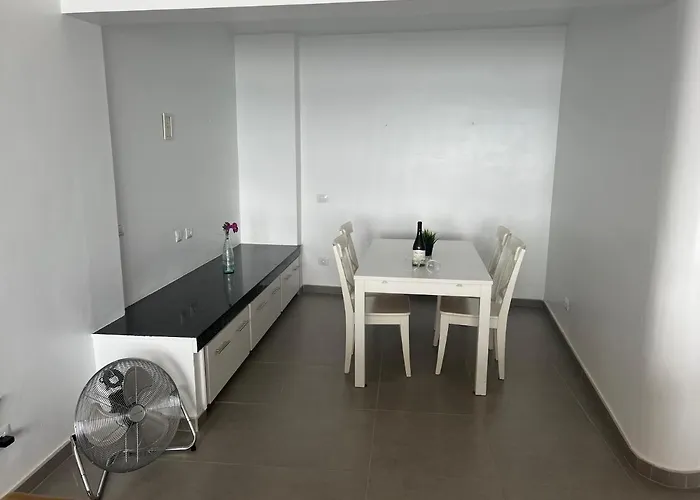 Edificio Playa Chica Apartment El Medano (Tenerife)