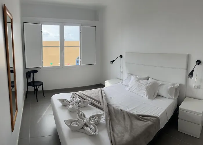 Edificio Playa Chica Apartment *