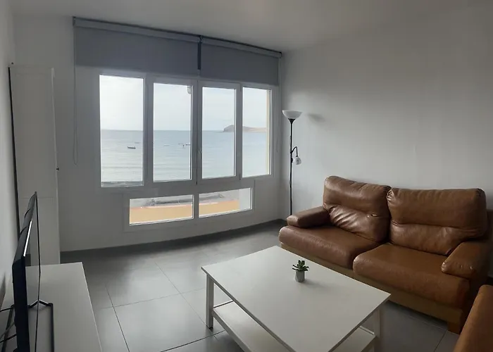 Edificio Playa Chica