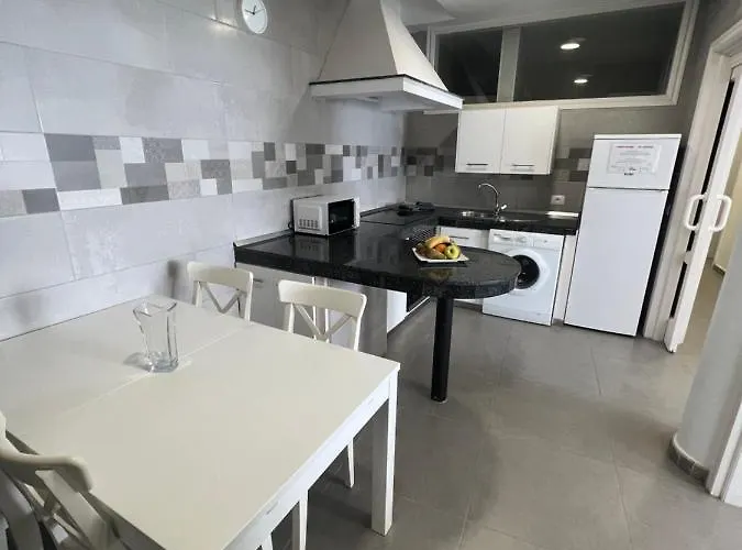 Edificio Playa Chica