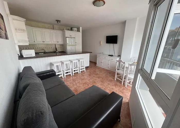 Edificio Playa Chica