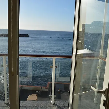 Edificio Playa Chica El Medano (Tenerife)