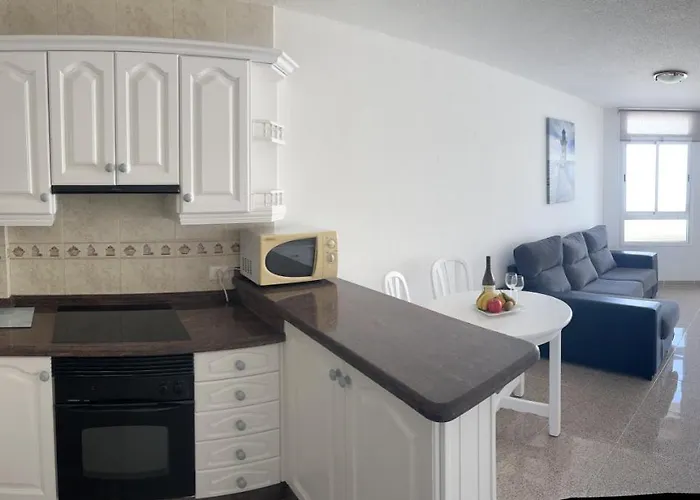 Edificio Playa Chica