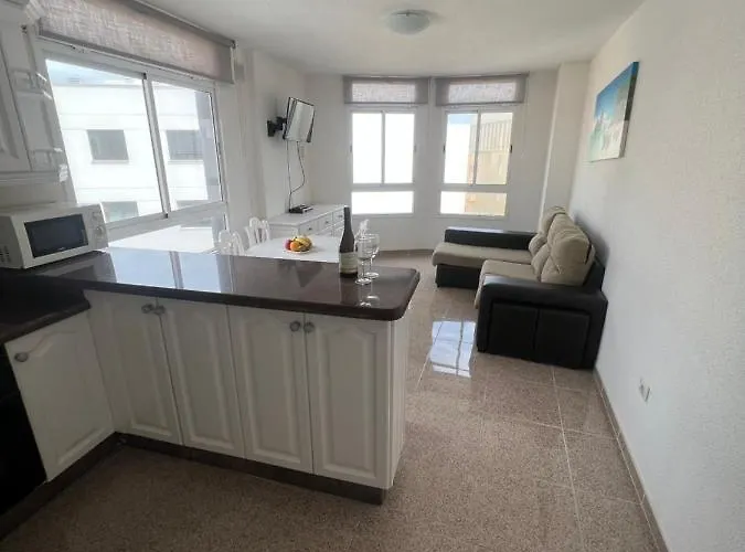 Edificio Playa Chica